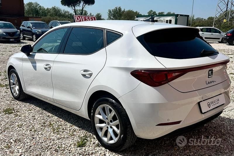 Usata Seat Leon FR 116 CV (85 kW) 2021 Bianco Berlina
