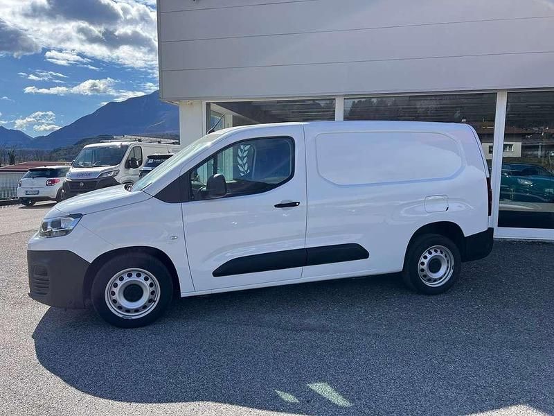 Usata Citroën Berlingo 99 CV (72 kW) 2019 Bianco Monovolume