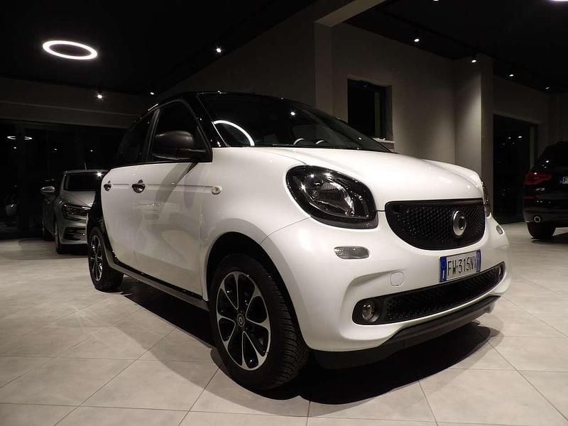 Bianco Usata 2019 Smart ForFour Prime Utilitaria | 10.500 € (Buon prezzo) - Immagine 1/4