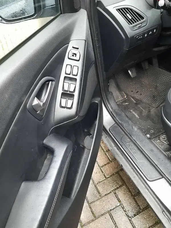 Usata Hyundai ix35 Comfort 116 CV (85 kW) 2015 Grigio SUV