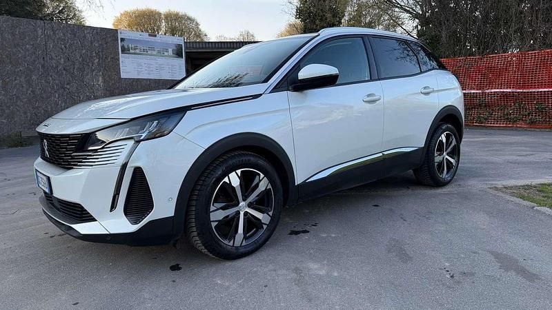 Occasion Peugeot 3008 Allure 131 ch (96 kW) 2021 Blanc SUV