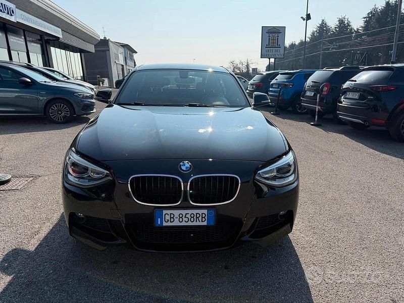 Usata BMW 118 Sport Line 149 CV (109 kW) 2015 Nero Utilitaria