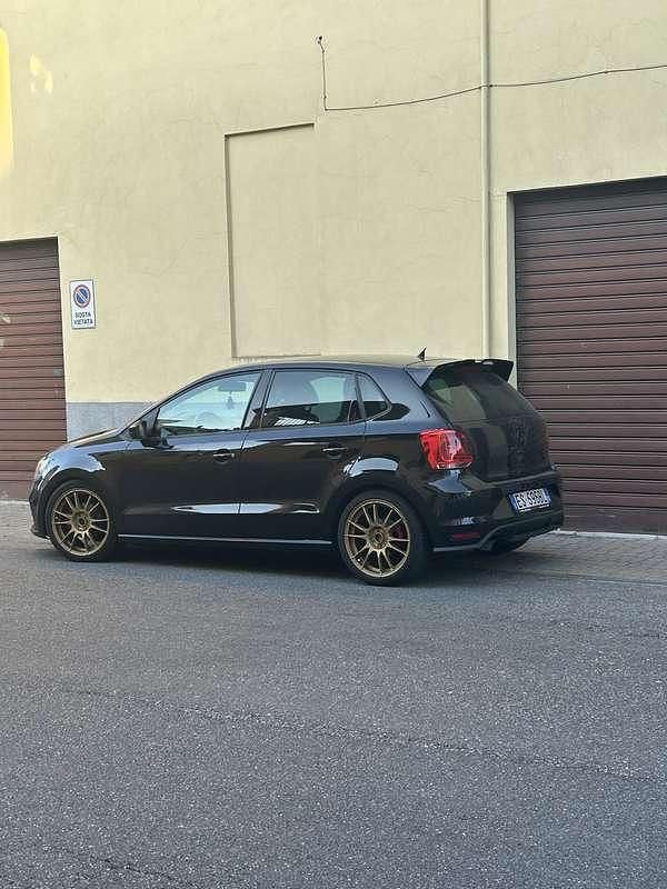 Usata VW Polo R-line 109 CV (80 kW) 2013 Utilitaria