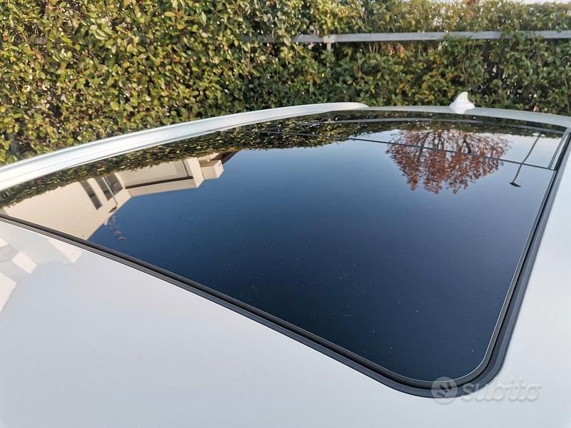 Usata BMW 218 2016 Bianco Monovolume