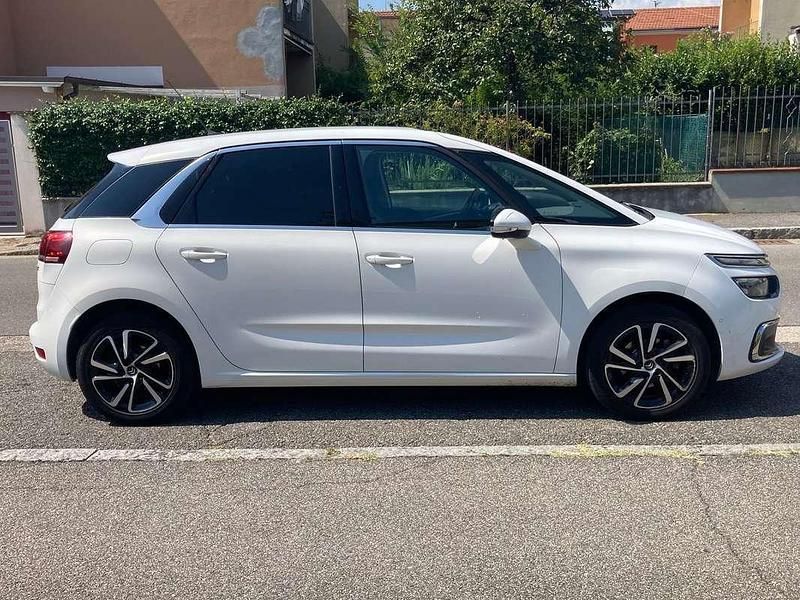 Bianco Usata 2017 Citroën C4 Picasso Shine Monovolume | 9900 € (Buon prezzo) - Immagine 1/4