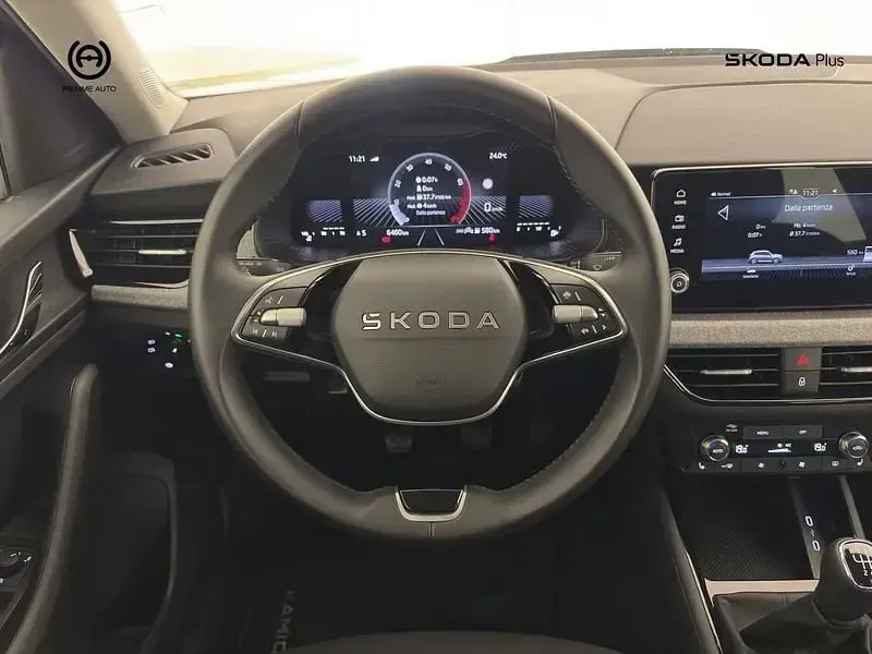 Usata Skoda Kamiq 116 CV (85 kW) 2025 Grigio SUV