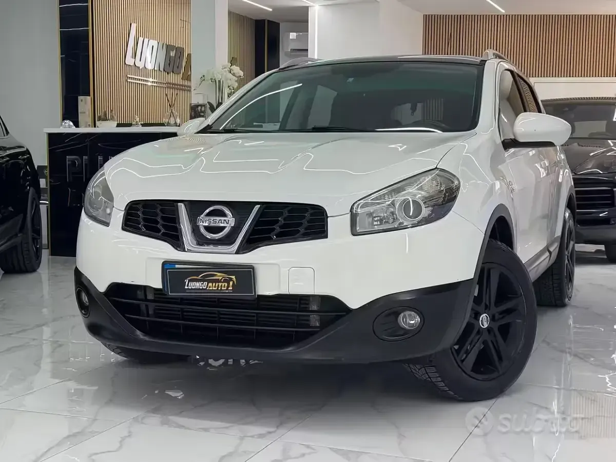 Usata Nissan Qashqai 150 CV (110 kW) 2010 Bianco SUV