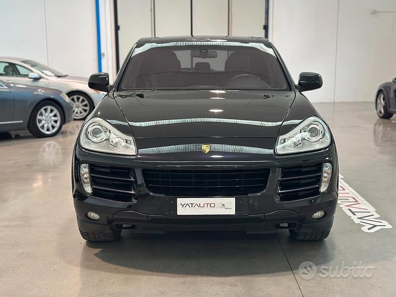 Usata Porsche Cayenne 384 CV (282 kW) 2008 Nero SUV