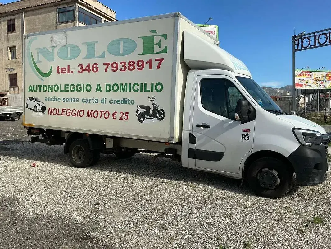 Usata Renault Master 120 CV (88 kW) 2020 Bianco Monovolume
