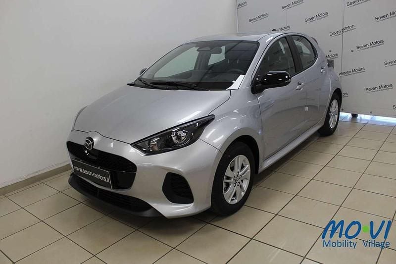 Nuova Mazda 2 Center-Line 116 CV (85 kW) 2026 Grigio Utilitaria