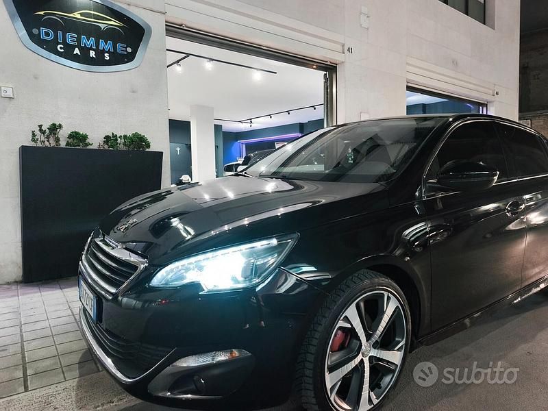 Nero Usata 2014 Peugeot 308 Allure Tre volumi | 7490 € (Cara) - Immagine 1/4