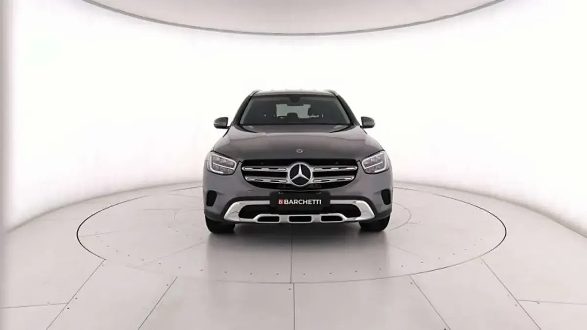 Usata Mercedes GLC200 Business 163 CV (119 kW) 2022 Grigio SUV