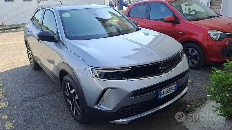 Usata Opel Mokka Elegance 101 CV (74 kW) 2022 Grigio SUV