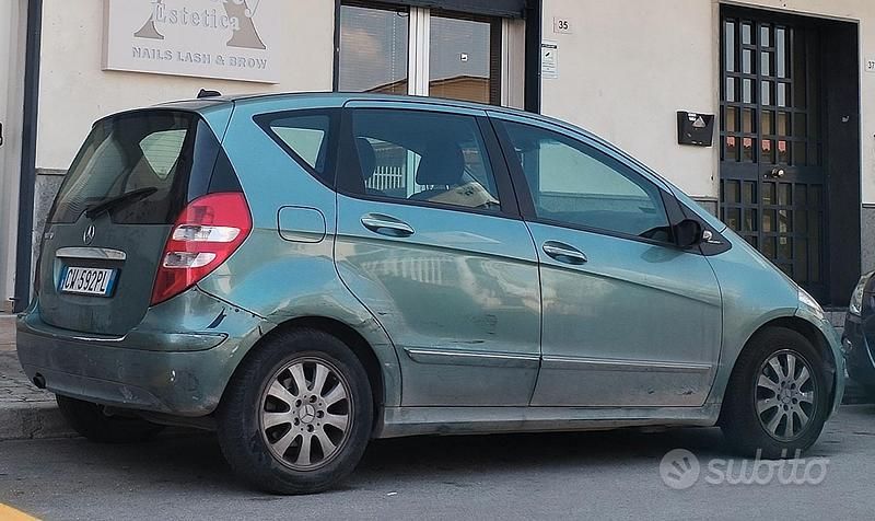 Usata Mercedes A170 Elegance 116 CV (85 kW) 2005 Verde Berlina