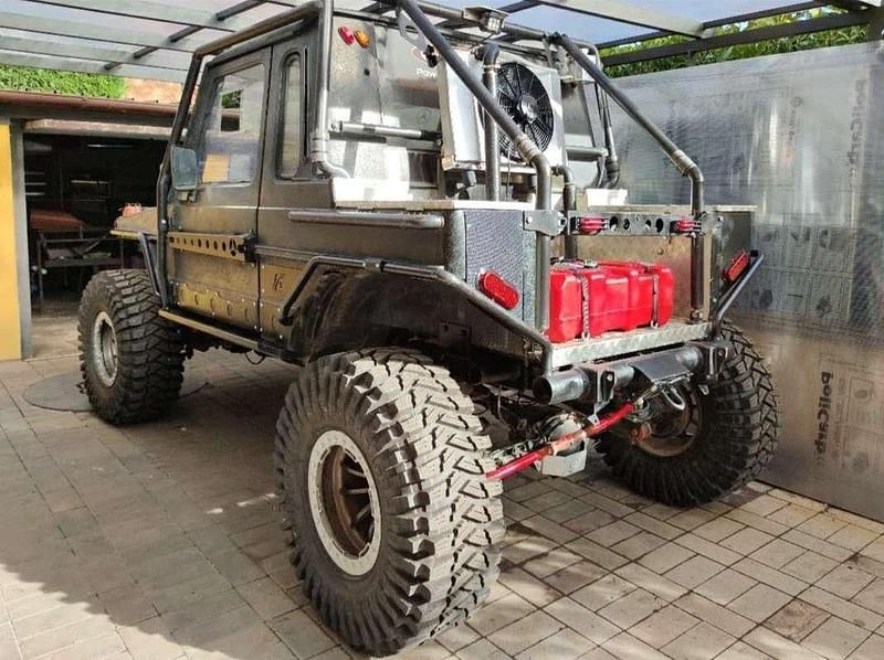 Usata Mercedes G300 241 CV (177 kW) 1988 Nero SUV