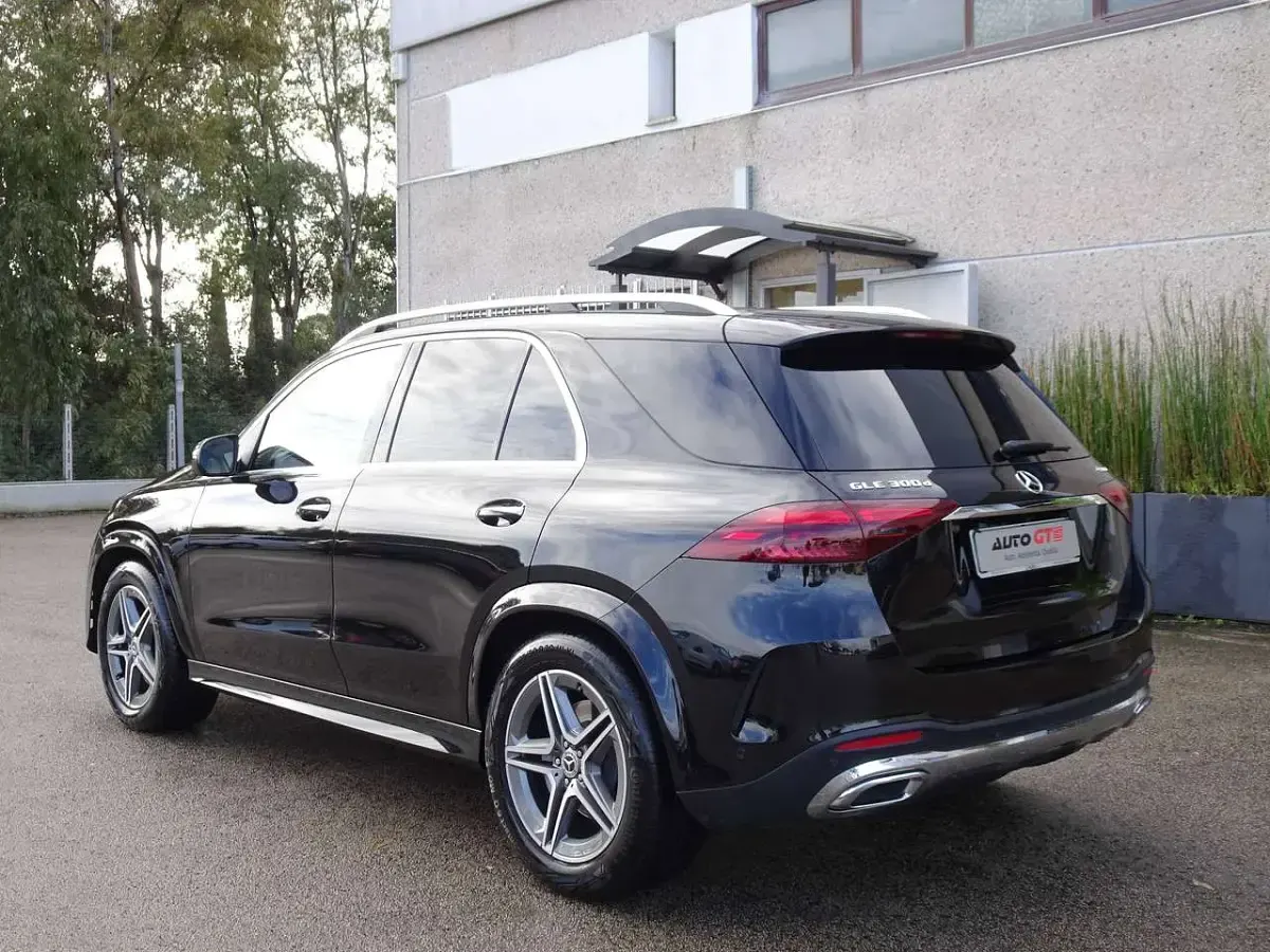Usata Mercedes GLE300 Advanced Plus 269 CV (197 kW) 2024 Nero SUV