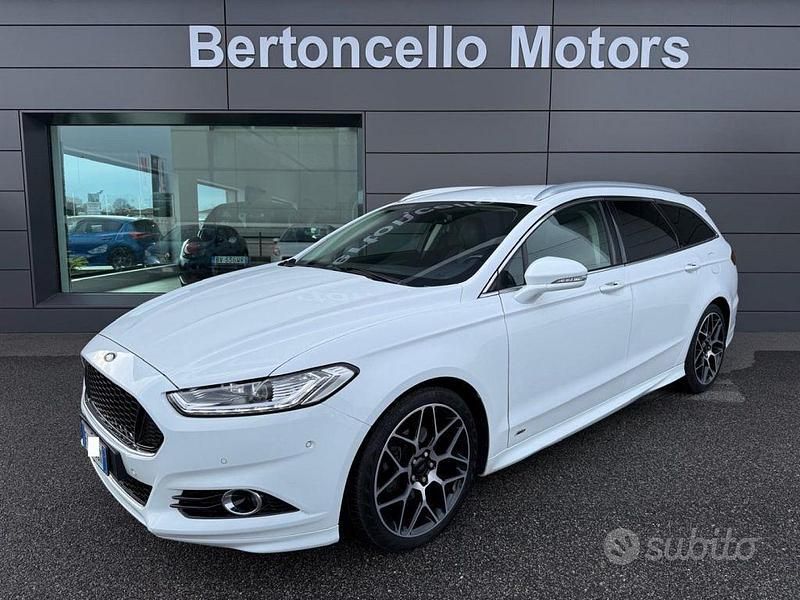 Usata Ford Mondeo ST-Line 180 CV (132 kW) 2017 Bianco Station wagon