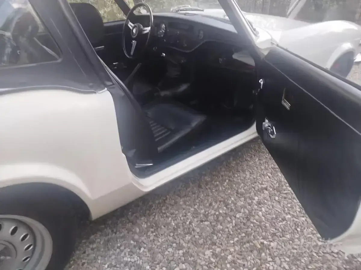 Usata Triumph Spitfire 1970 Bianco Cabrio