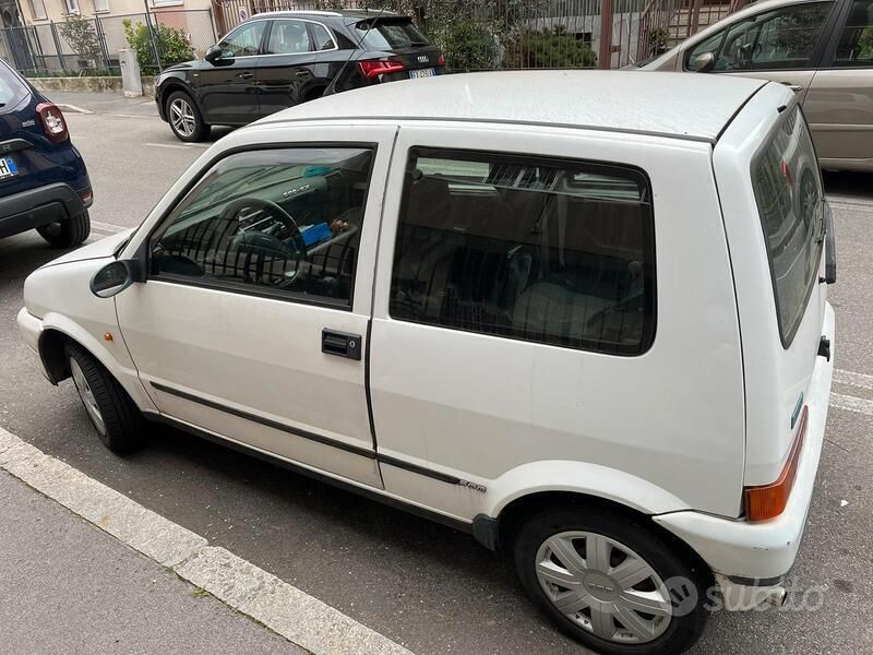 Usata Fiat Cinquecento 41 CV (30 kW) 1998 Bianco Utilitaria
