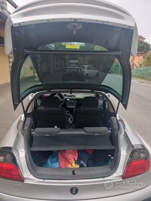 Usata Opel Tigra 90 CV (66 kW) 2000 Grigio Coupé