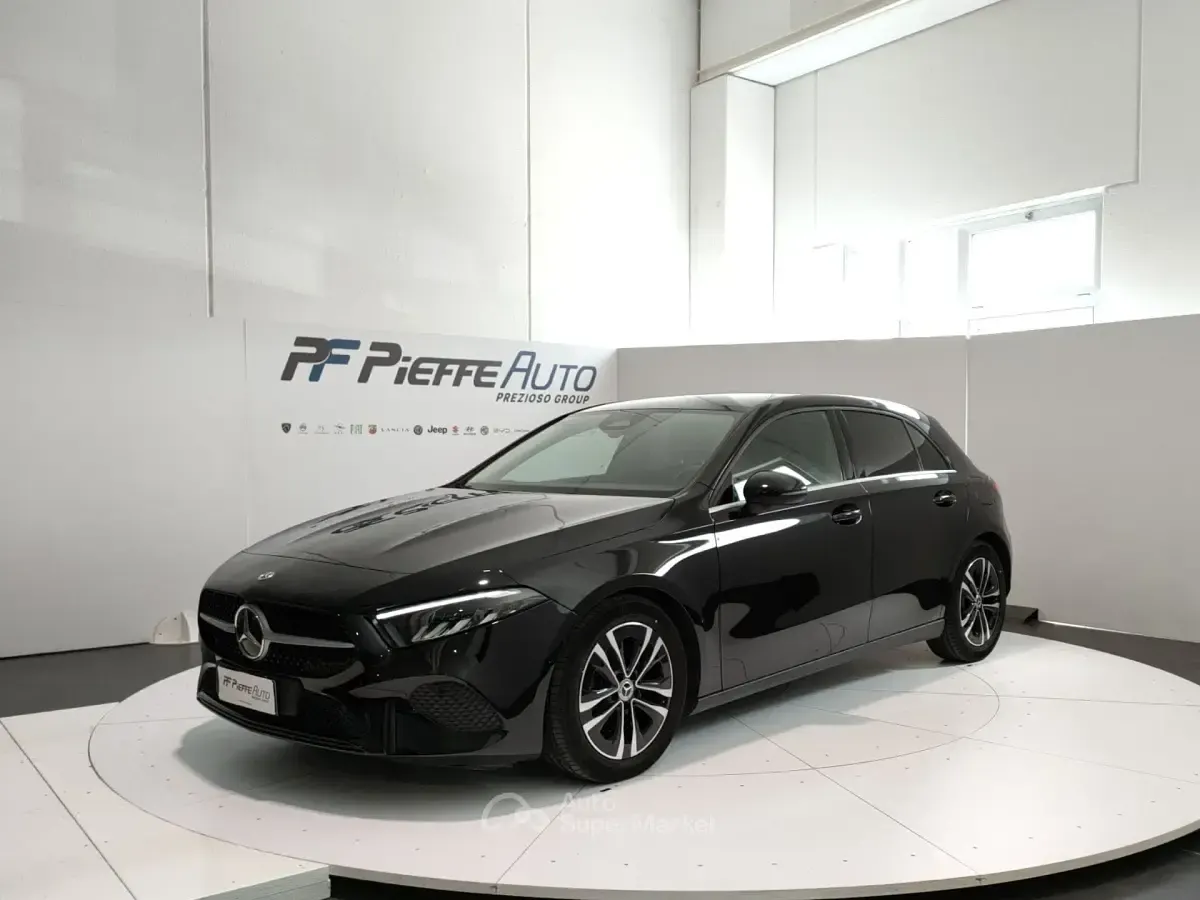 Usata Mercedes A180 Advanced 116 CV (85 kW) 2023 Berlina