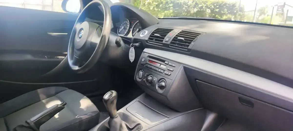 Usata BMW 118 122 CV (89 kW) 2005 Grigio Utilitaria
