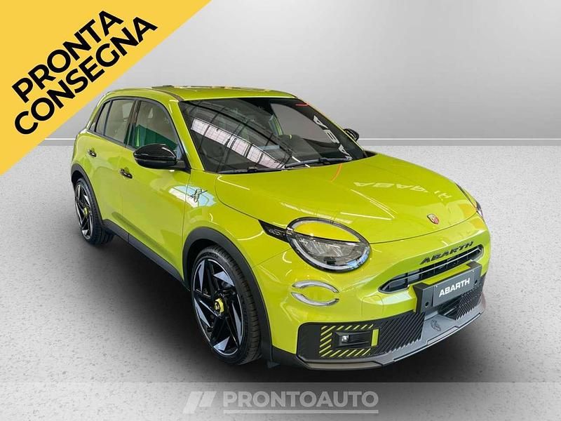 Nuova Fiat 600E 105 kW (143 CV) 2025 Verde980 SUV