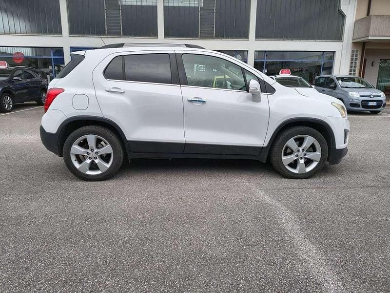 Usata Chevrolet Trax LTZ 131 CV (96 kW) 2013 Bianco SUV