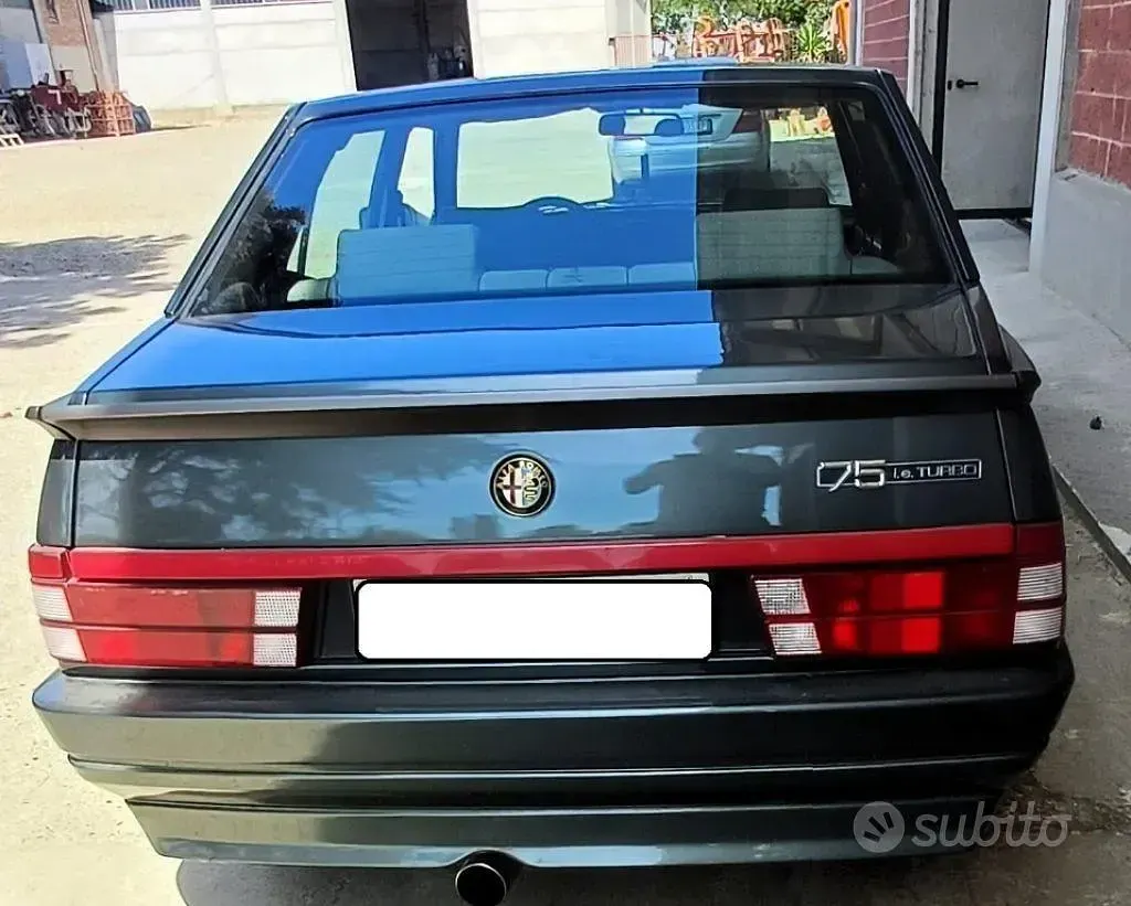 Usata Alfa Romeo 75 155 CV (114 kW) 1986 Berlina