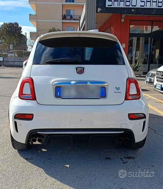 Usata Abarth 595 Turismo 165 CV (121 kW) 2019 Bianco Berlina