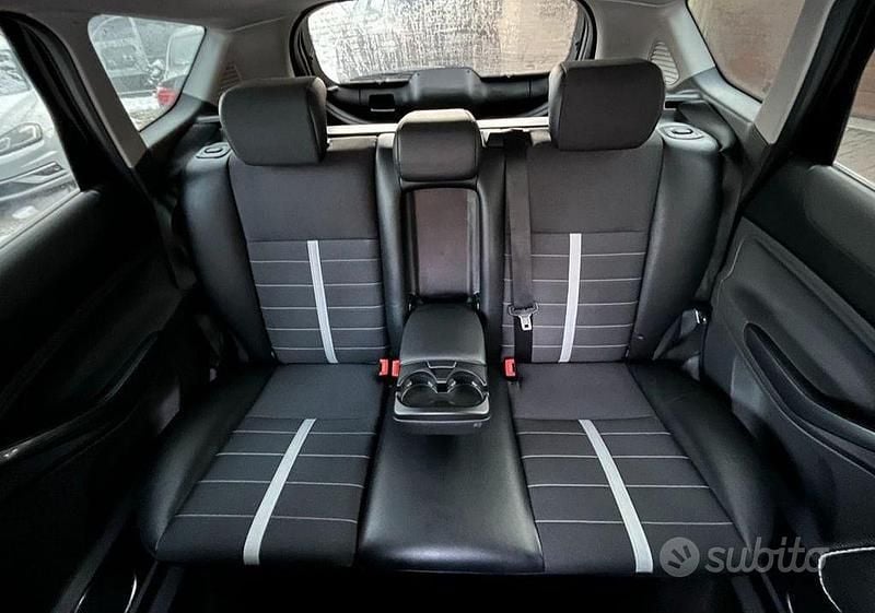 Usata Ford Kuga 163 CV (119 kW) 2010 Nero SUV