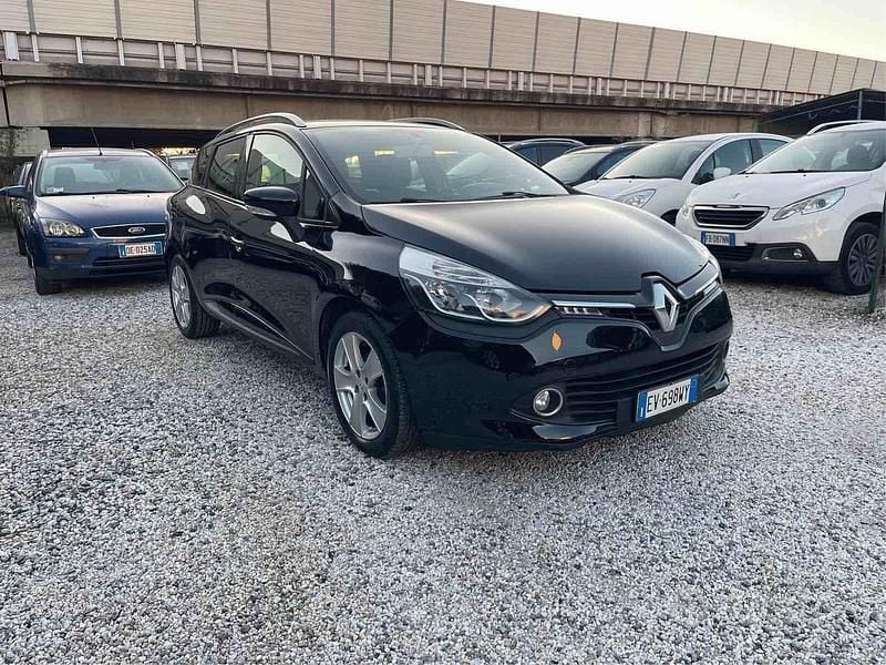 Usata Renault Clio GrandTour 75 CV (55 kW) 2014 Nero Station wagon