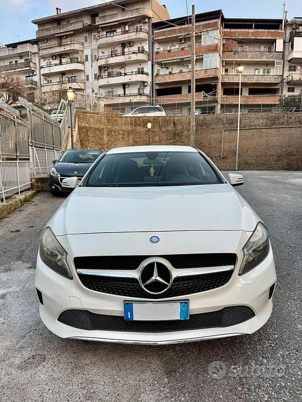 Usata Mercedes A180 Premium 2016 Berlina