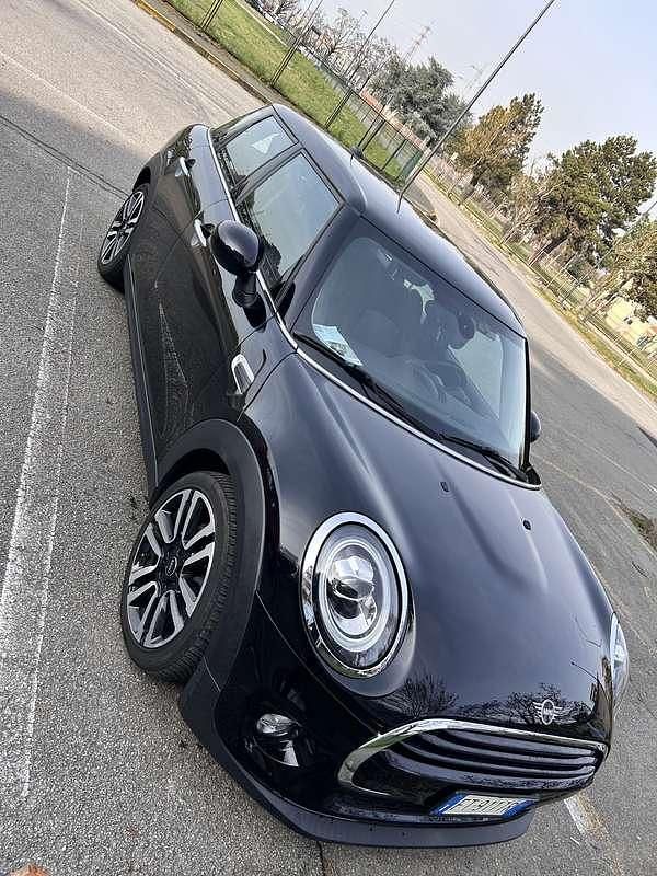 Usado Mini Cooper 136 HP (100 kW) 2019 Preto Citadino