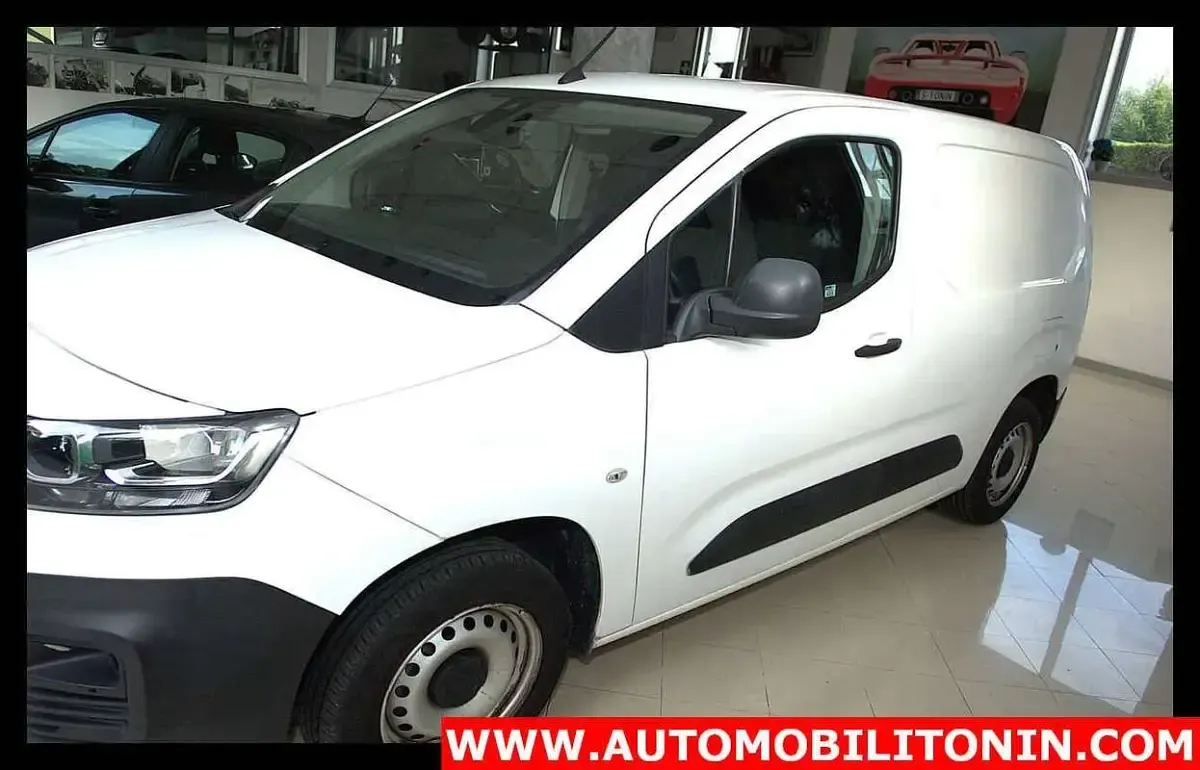 Usata Citroën Berlingo 75 CV (55 kW) 2019 Bianco Monovolume