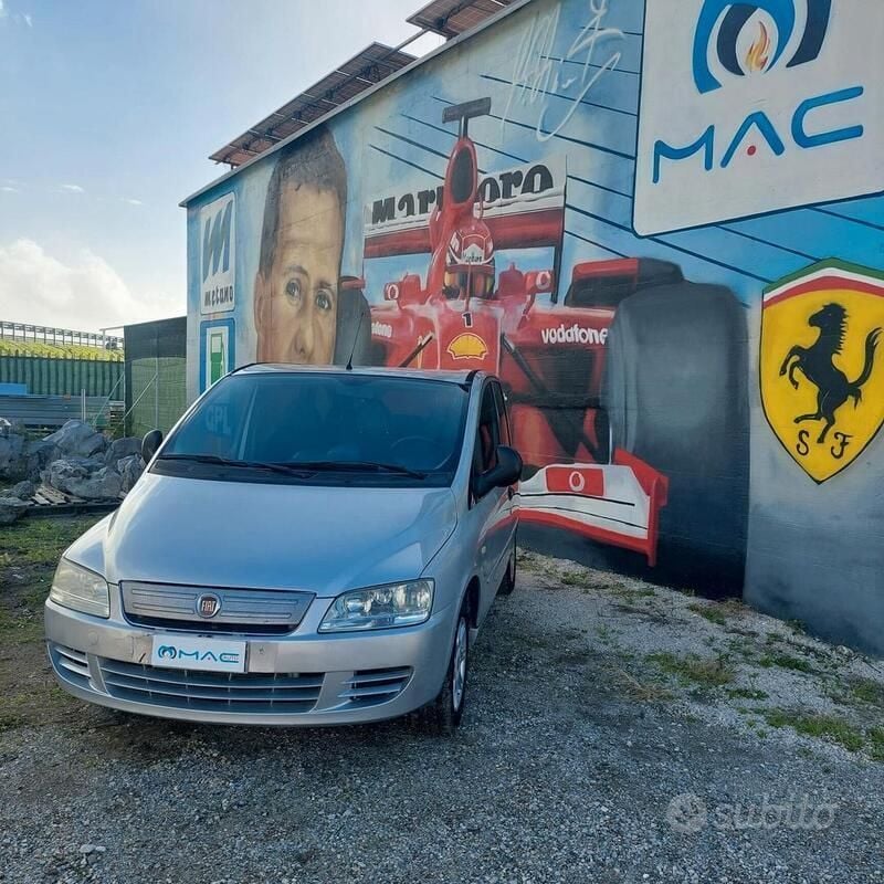 Grigio Usata 2008 Fiat Multipla Dynamic Monovolume | 2100 € (Ottimo prezzo) - Immagine 1/4