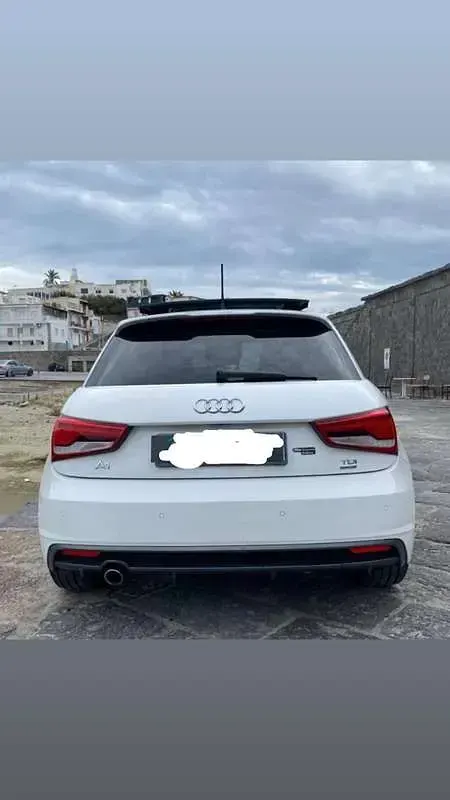 Usata Audi A1 Sportback Sport 90 CV (66 kW) 2016 Utilitaria