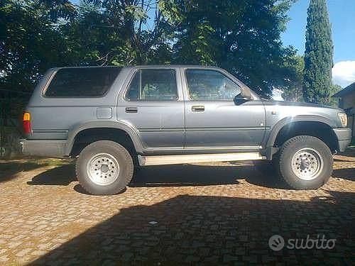 Usata Toyota 4 Runner 1990 Grigio SUV