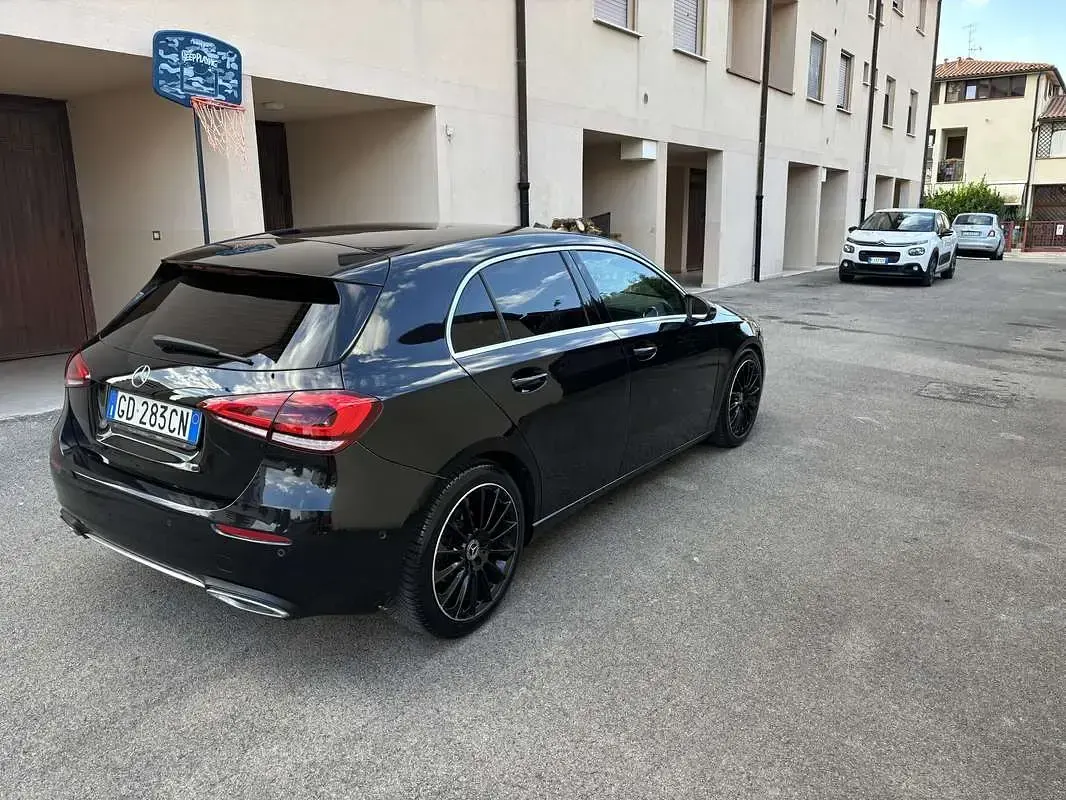 Usata Mercedes A180 Premium 116 CV (85 kW) 2020 Berlina