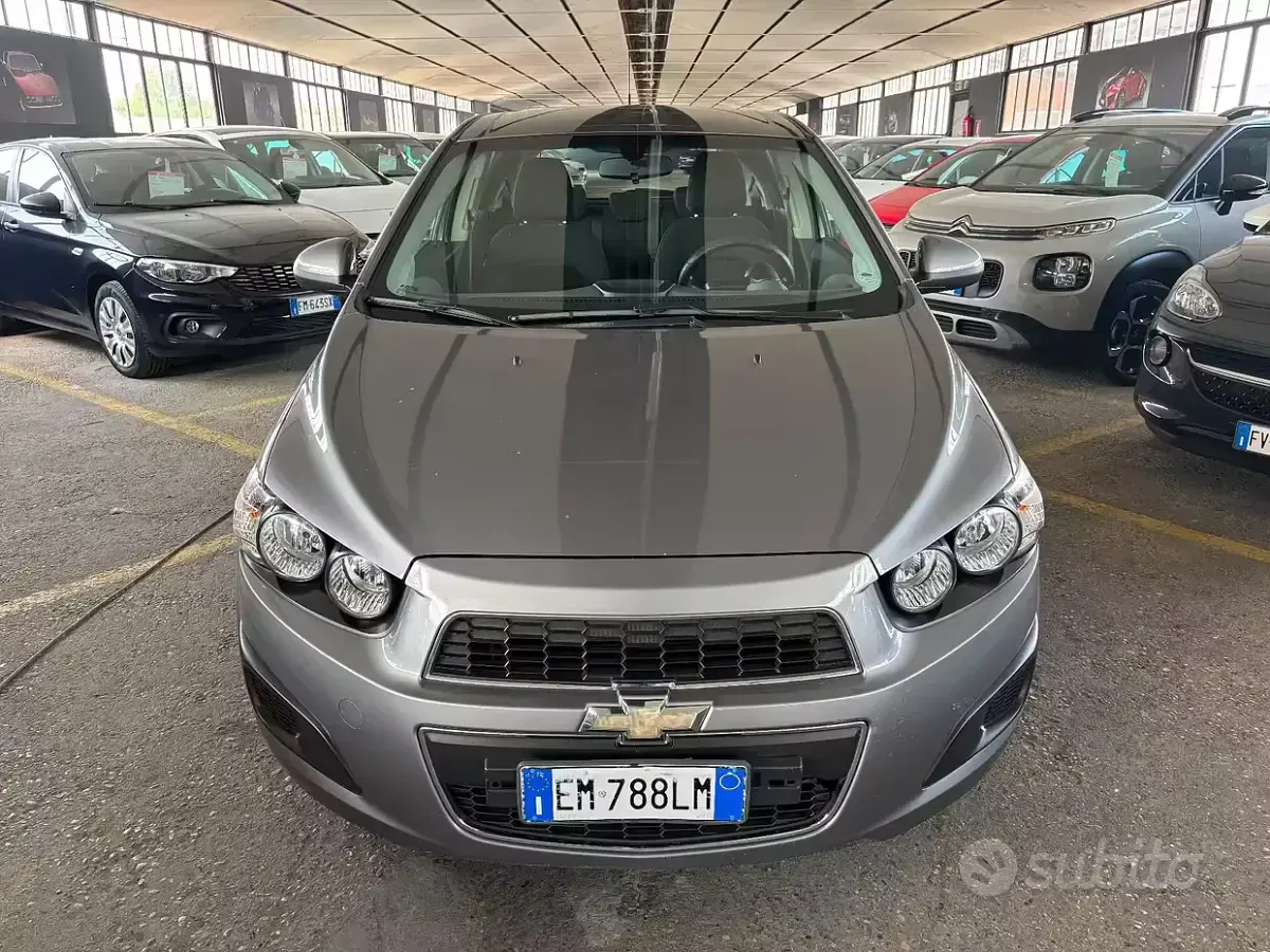 Usata Chevrolet Aveo LTZ 86 CV (63 kW) 2012 Grigio Berlina
