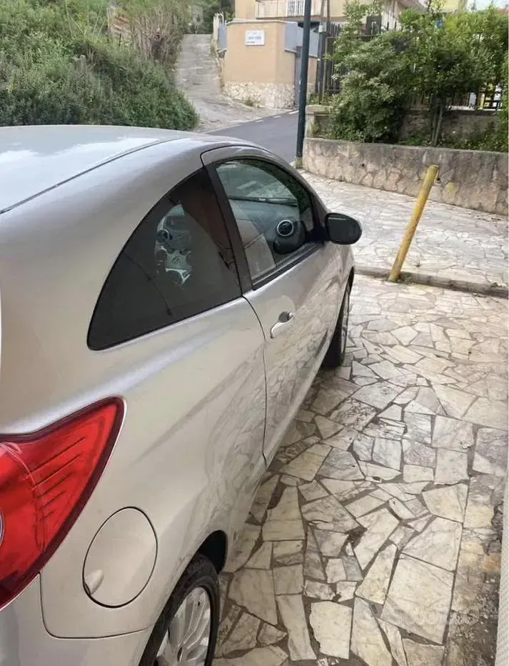Usata Ford Ka 69 CV (50 kW) 2010 Grigio Utilitaria