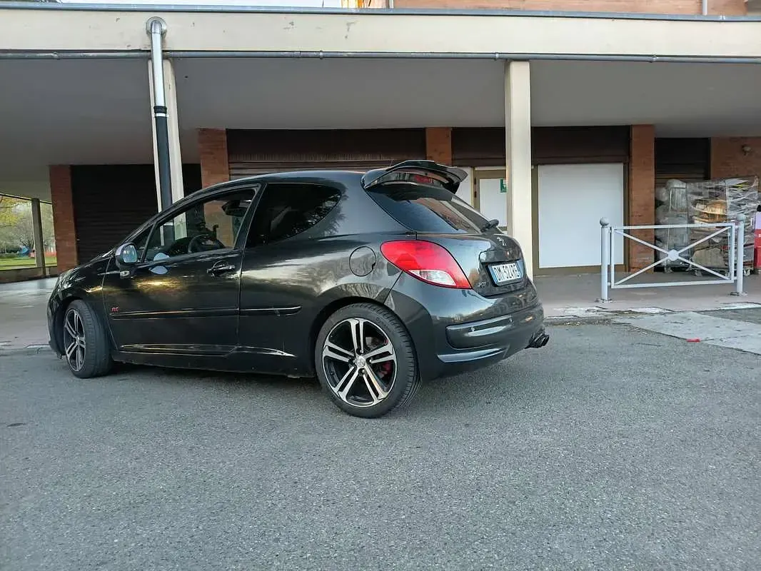 Usata Peugeot 207 GTi 174 CV (127 kW) 2008 Nero Berlina