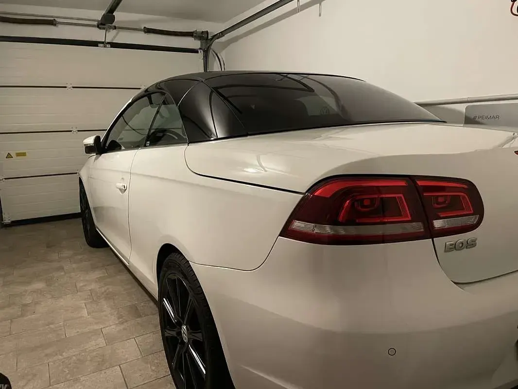 Usata VW Eos 140 CV (102 kW) 2011 Cabrio