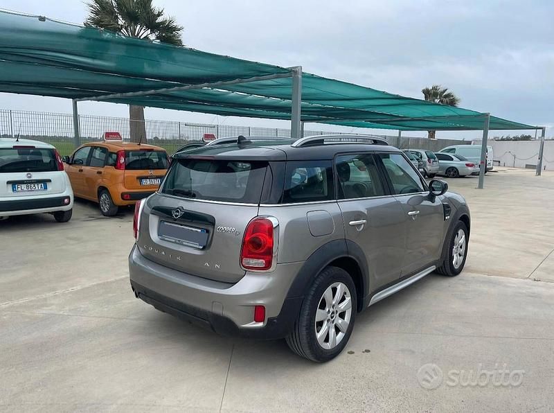 Usata Mini Cooper D Countryman Business 150 CV (110 kW) 2020 Grigio SUV