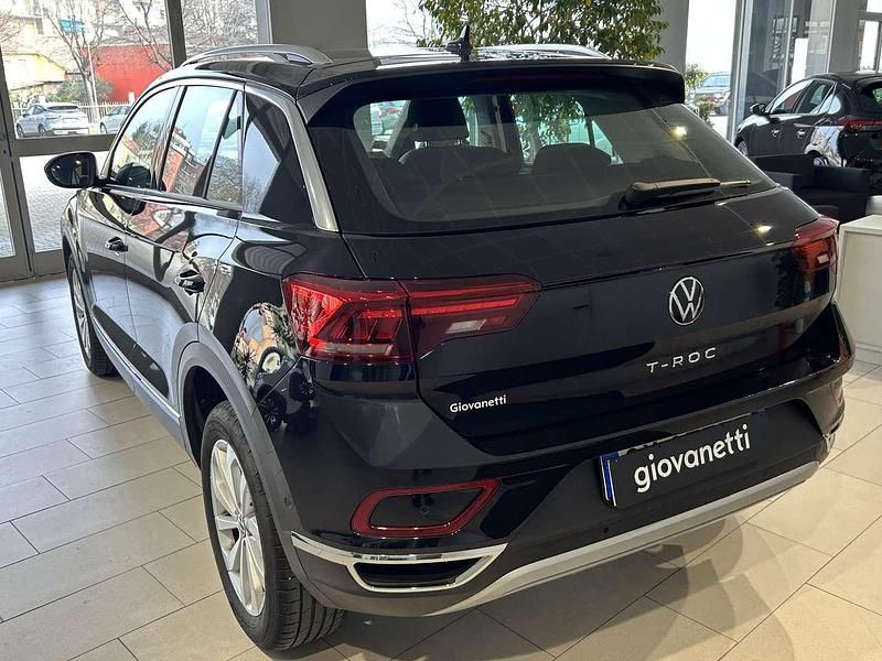 Usata VW T-Roc Style 116 CV (85 kW) 2025 Nero SUV