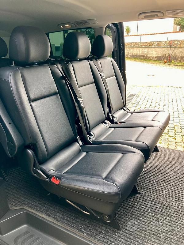 Nero Usata 2018 Mercedes Vito Furgone | 26.000 € - Immagine 1/4