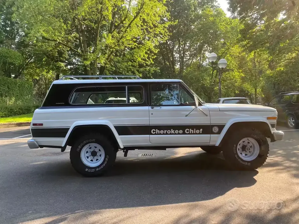 Usata Jeep Cherokee 120 CV (88 kW) 1980 SUV