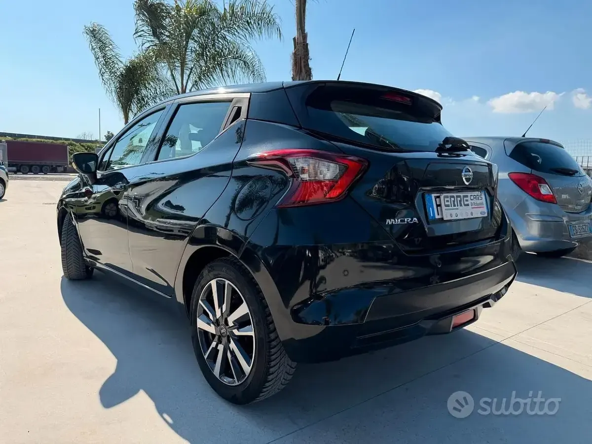 Gebraucht Nissan Micra 90 PS (66 kW) 2018 Schwarz Kleinwagen