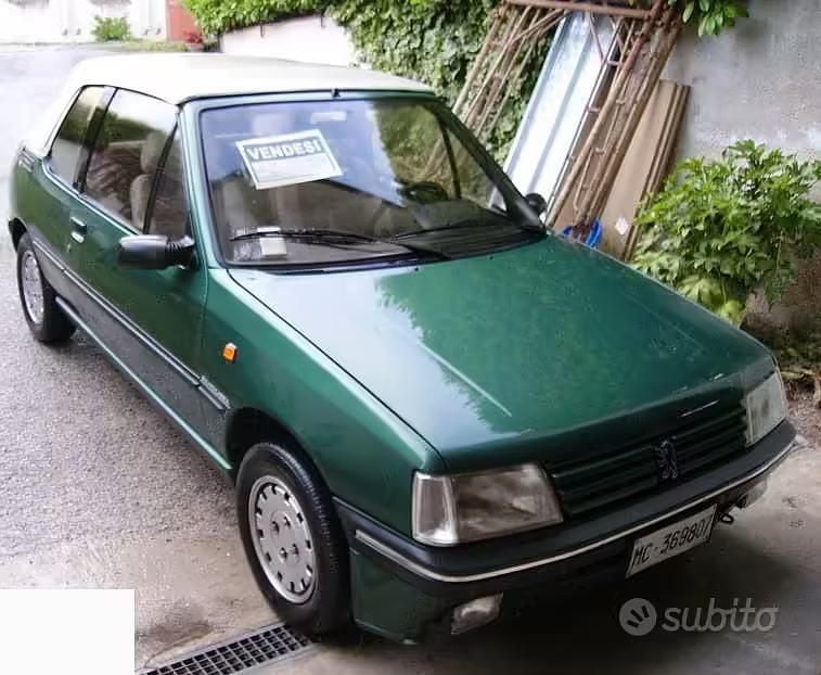 Usata Peugeot 205 Roland Garros 85 CV (62 kW) 1992 Verde Cabrio