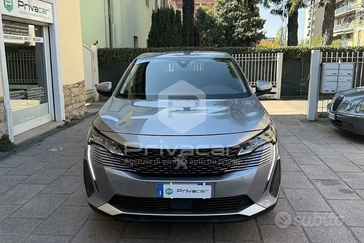 Usata Peugeot 3008 Business-Line 131 CV (96 kW) 2021 Grigio SUV